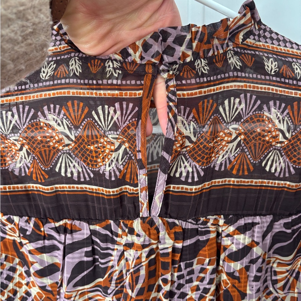 Women's Multicolor Patterned Top - Picture 5 of 9